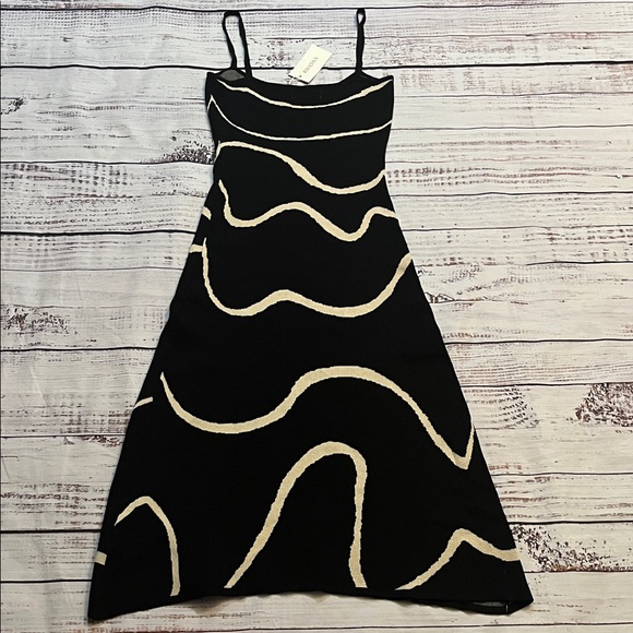 RIHOAS The Black Wave Mermaid Hem Knit Midi Dress - Picture 8 of 8